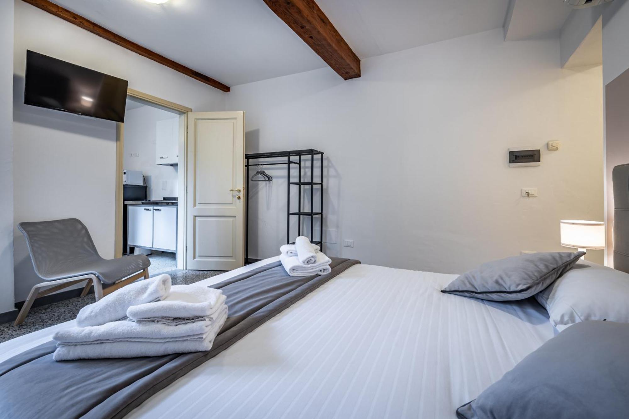 Yid Agnolo Three Bedroom Apartment In ฟลอเรนซ์ ภายนอก รูปภาพ
